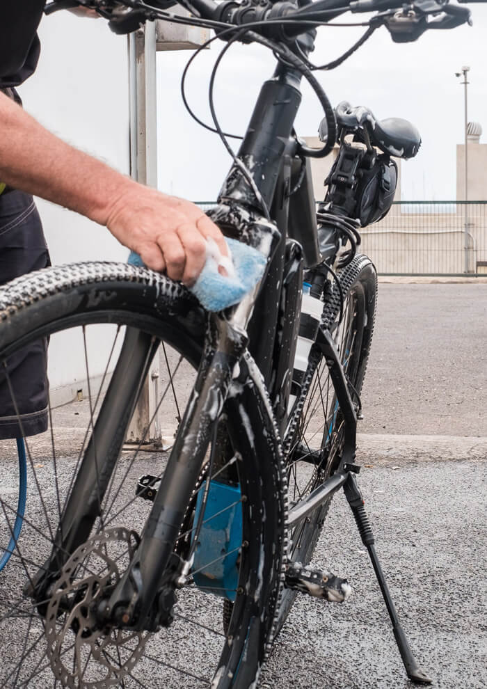 How to Clean a Bike Chain
