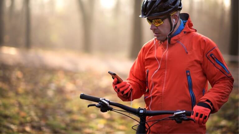 8 Apps to Help Your Cycling + Fitness Journey